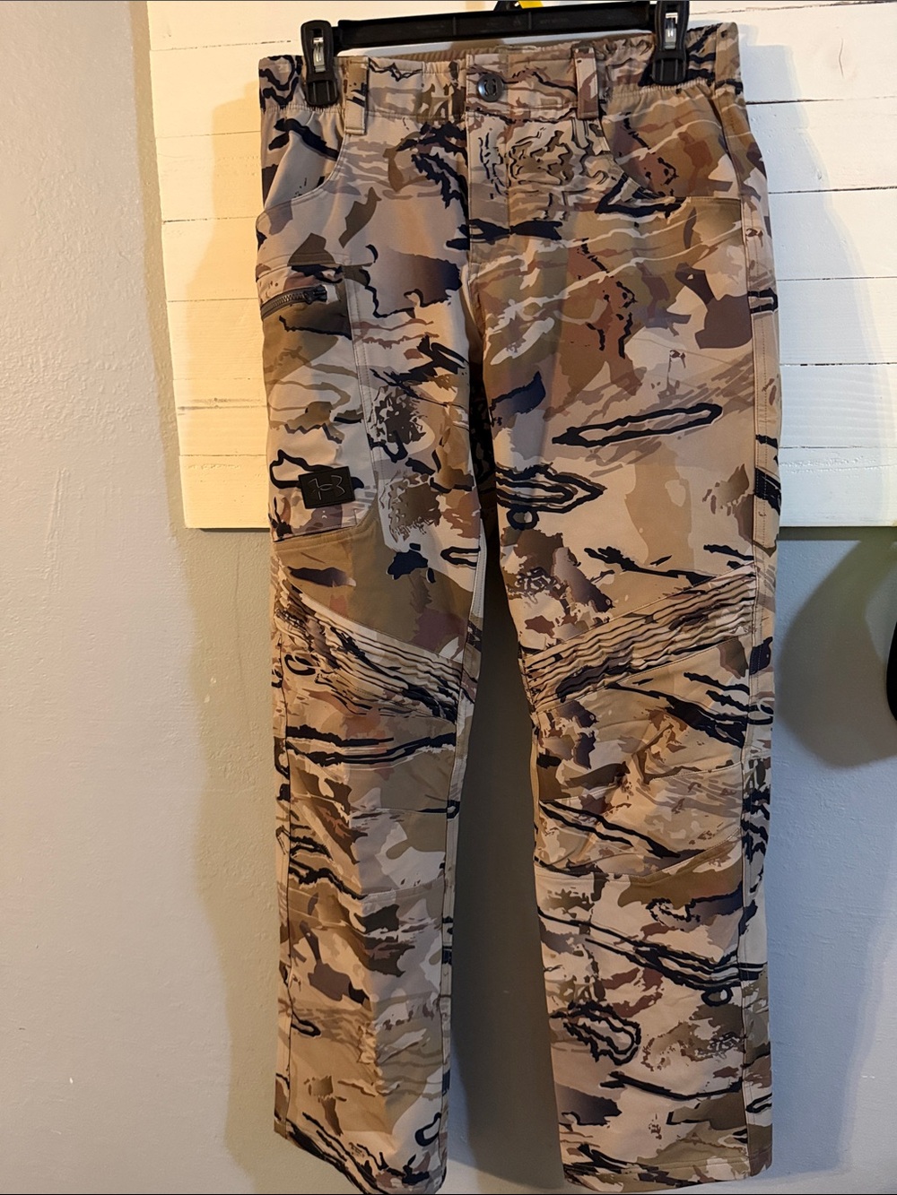Under Armour Women’s Camo Cargo Pants - Tan & Brown